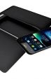 Táblagép és okostelefon házassága: Befutott a PadFone 2